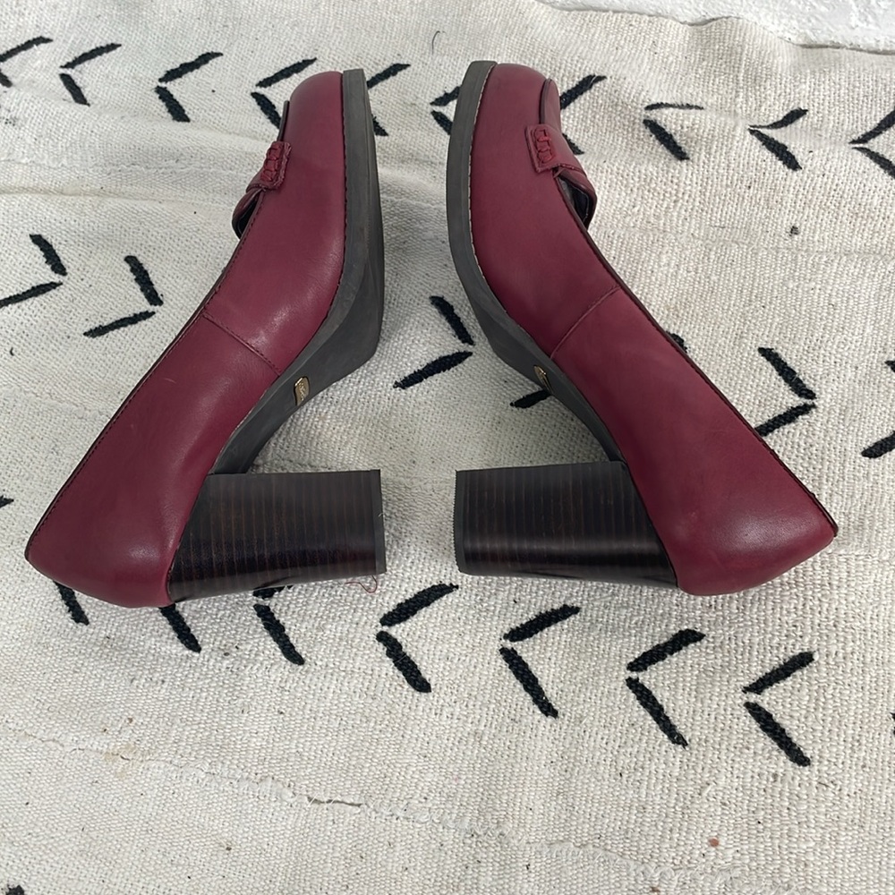 Bass Kaylin Burgundy Leather Penny Loafer w/Slight Platform 3.75 Heel Size 9B - Picture 4 of 11